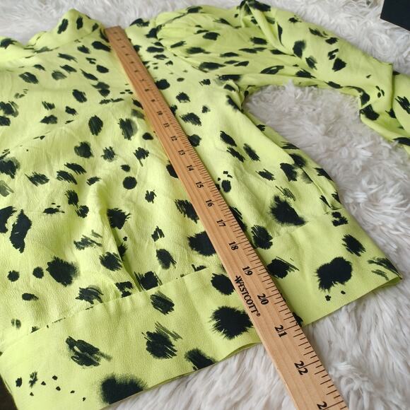 ASOS White High Neck Open Back Green With Abstract Splodge Black Print Size 6 - Picture 8 of 10